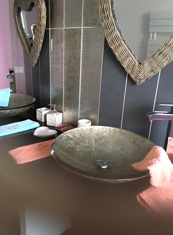 Villa Aube de Lune - Chambre Bleue in Saint-Palais-sur-Mer, Côte de Beauté