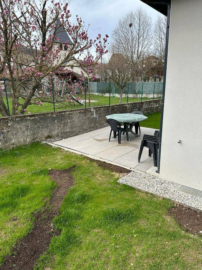 Location de vacances pour 6 personnes, avec jardin, animaux acceptés à Brié-et-Angonnes - 4