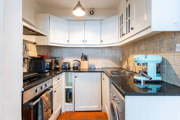 Apartment for 2 People in Kensington and Chelsea, London, Photo 1