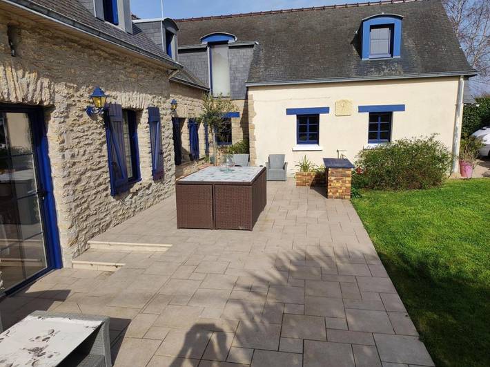 Gîte pour 2 personnes, avec terrasse ainsi que jardin et vue à Plomeur - 4