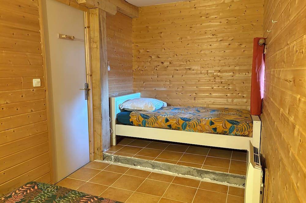 Le Pradima, pour les amoureux de la nature. Animaux de compagnie acceptés ! in Mandailles-Saint-Julien, Région d'Aurillac