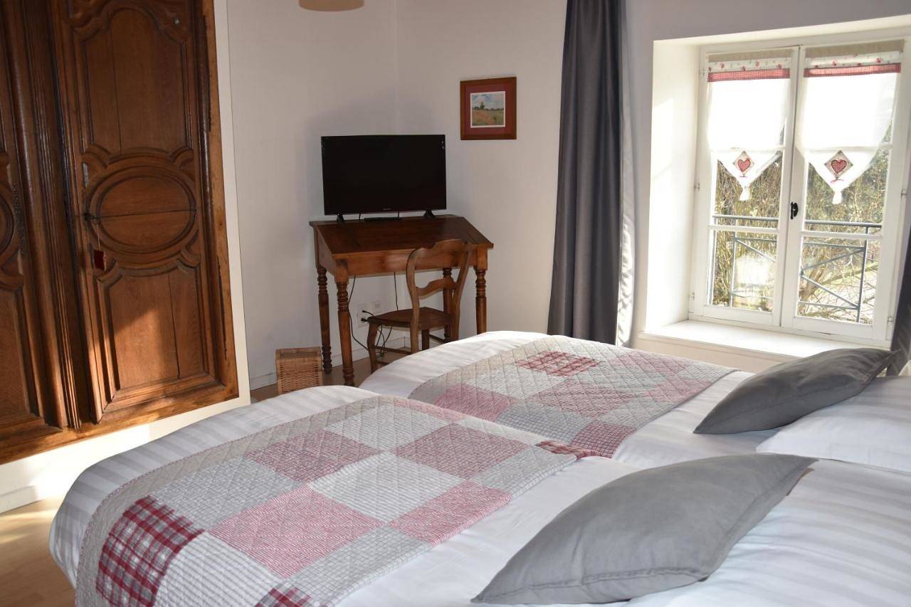 Twin Room in Ray-sur-Saône, Haute-Saône