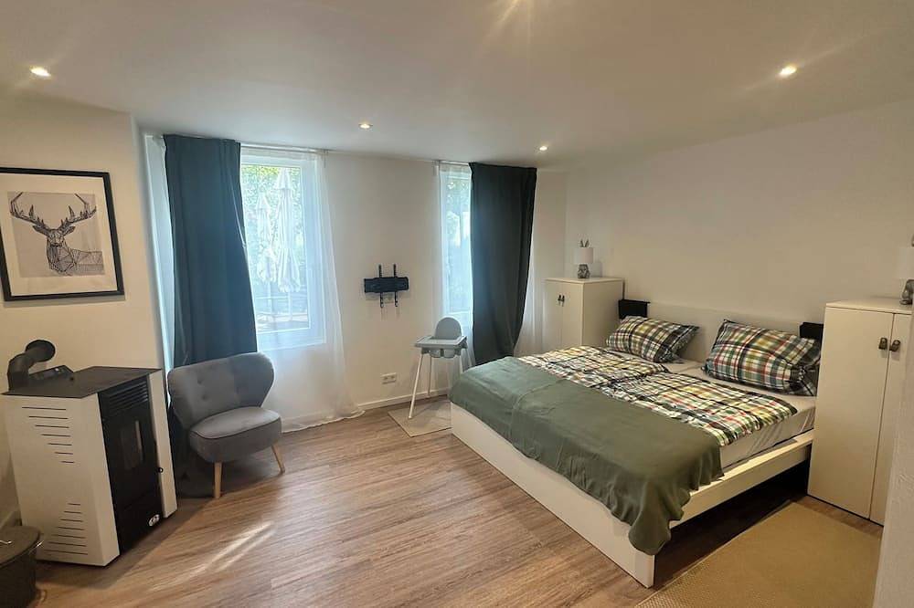 Ganze Wohnung, Neue Ferienwohnung „Fox“ – Auszeit im Teutoburger Wald in Horn-Bad Meinberg, Kreis Lippe