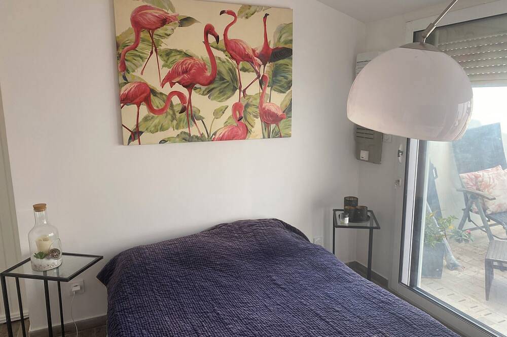 Entire apartment, Studio Fait à Neuf Tout Confort in Sausset-les-Pins, Mediterranean Coast (France)
