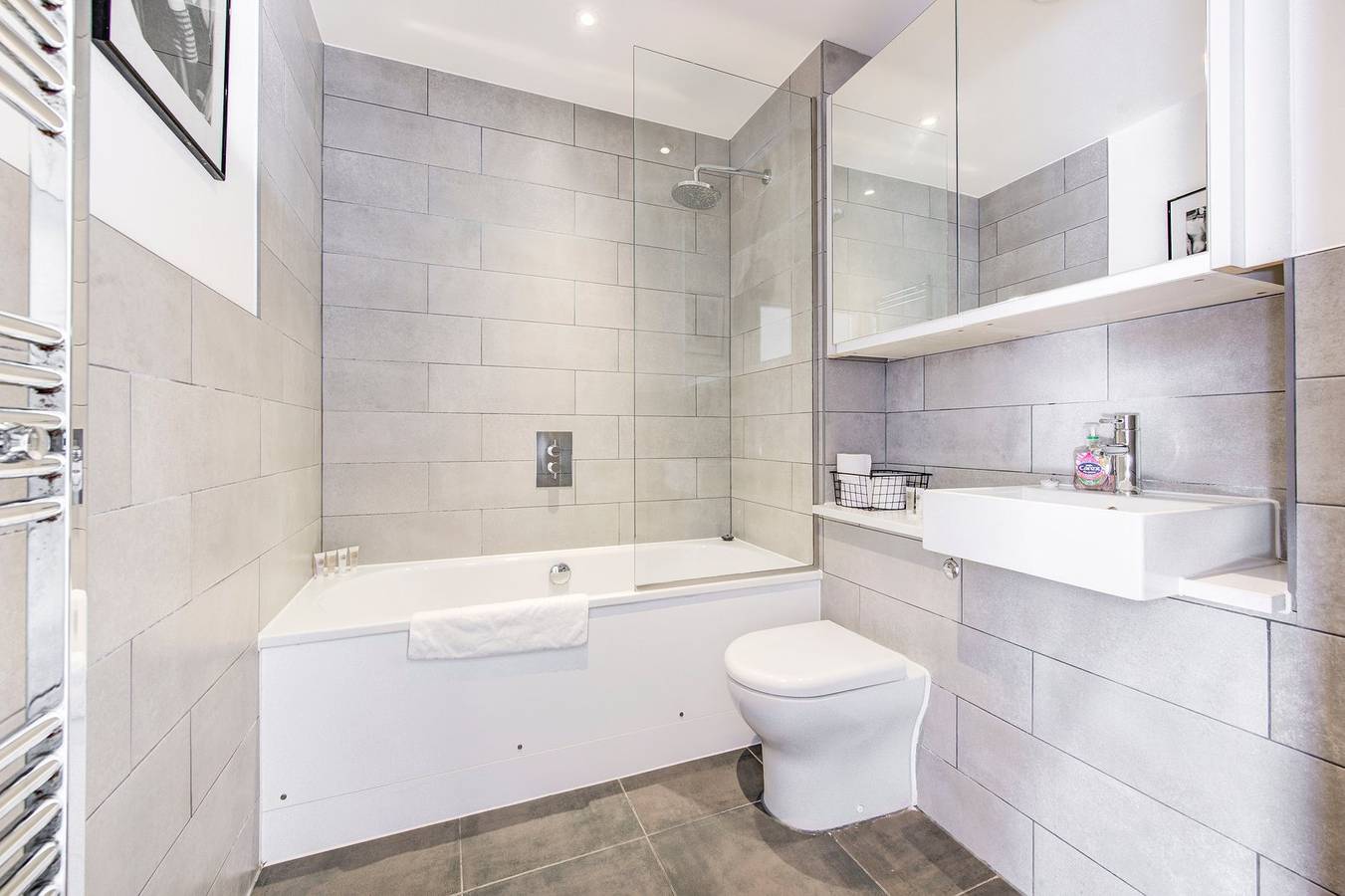 Hel lägenhet, Guestready - Lower Clapton's Artistic Retreat in Hackney, London