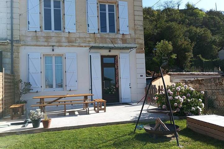 Location de vacances pour 8 personnes, avec Jardin à Gauriac