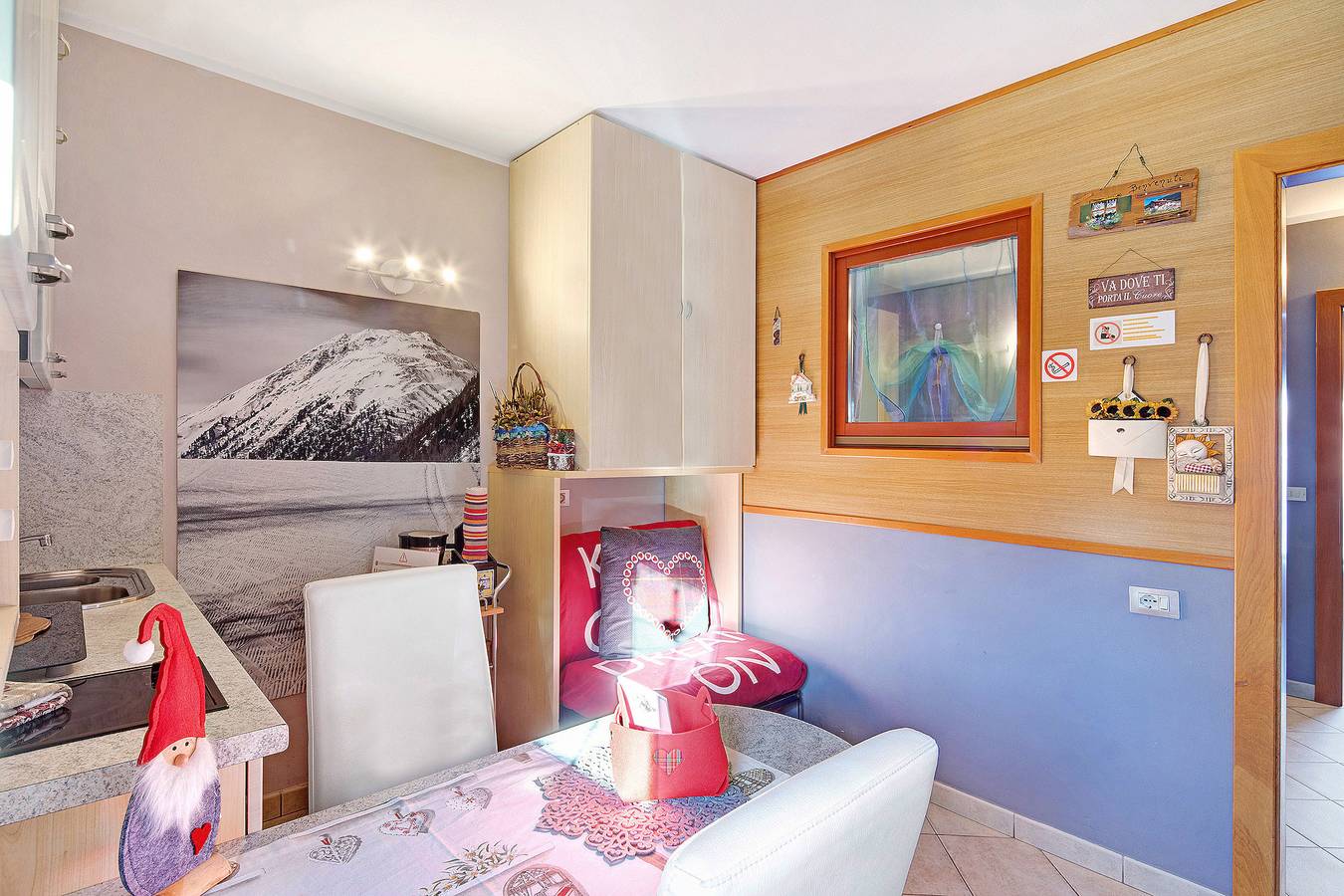 Appartamento intero, Baita del Sole Appartamento 2 con vista montagne, Wi-Fi, terrazza e giardino in Livigno, Valtellina