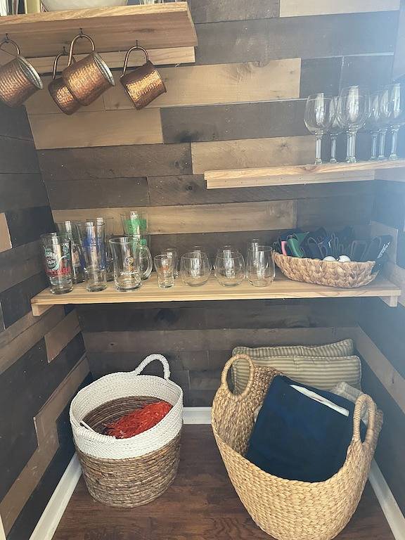 0.2 Miles to Downtown Auburn! Pet friendly Au Townhome Sleeps 10! in Auburn (AL), Alabama