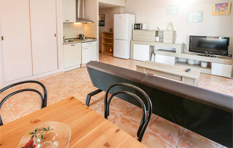 Ferienwohnung für 3 Personen, mit Terrasse und Pool in Costa Barcelona - 3