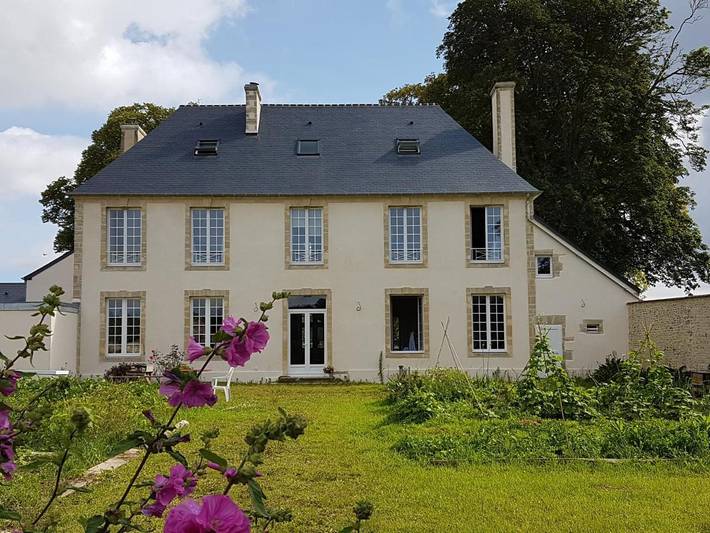 Chambre d’hôte pour 2 personnes, avec vue et jardin