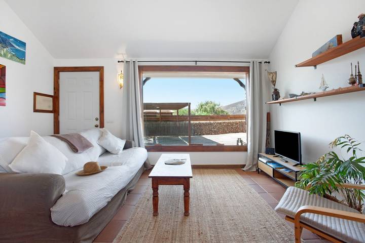 Ferienhaus "Casa al Volcán" mit privatem Garten und Wlan in Lajares, La Oliva