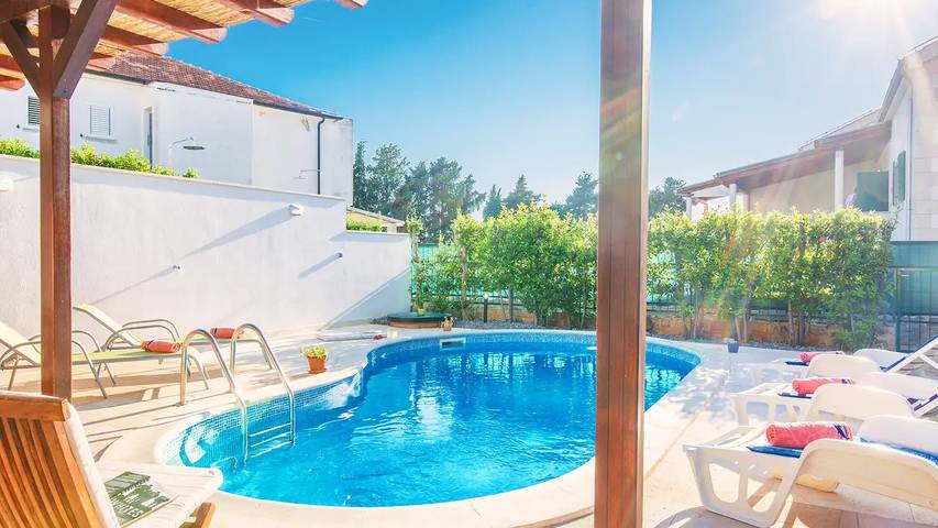 Villa mit pool für 8 Personen, mit Pool und Garten auf Hvar - 4