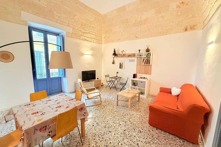 Casa vacanza per 4 persone, con balcone in Triggiano