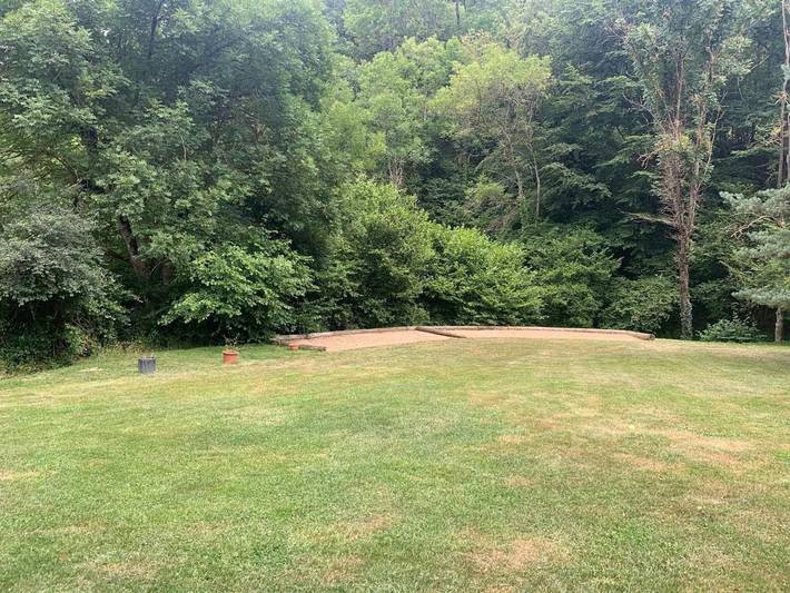 Location de vacances pour 4 personnes, avec vue et jardin, adapté aux familles à Tailhac - 3