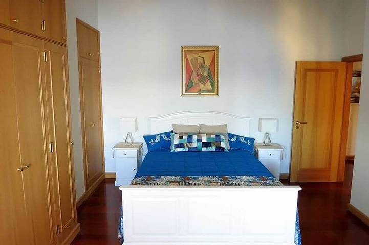 Ganze Wohnung, Superior Rentals – Beachfront Penthouse (kostenloser Parkplatz) in São Martinho, Madeira