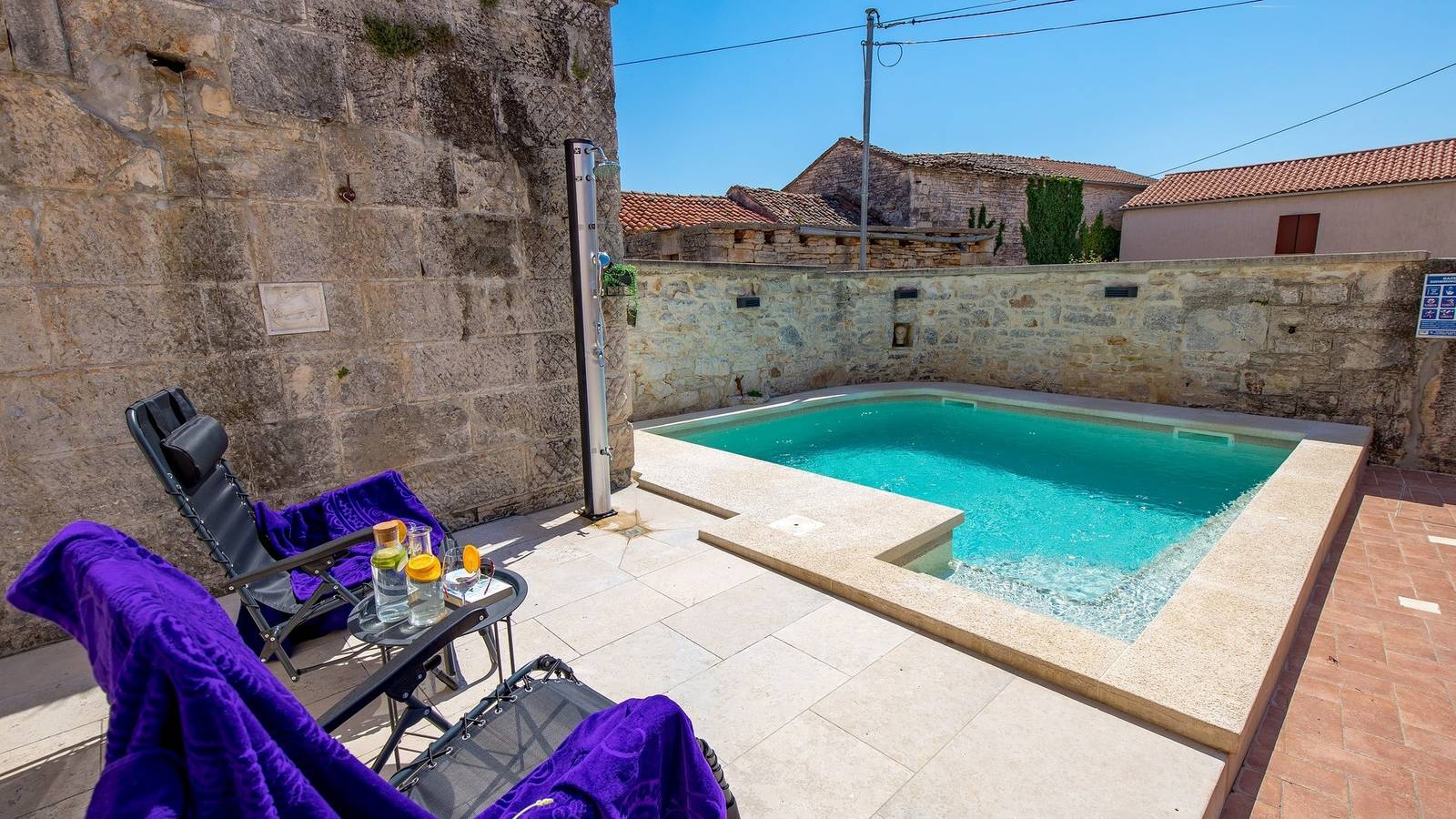 Rustikale Villa Folirantica mit Pool in Svetvinčenat, Zentralistrien