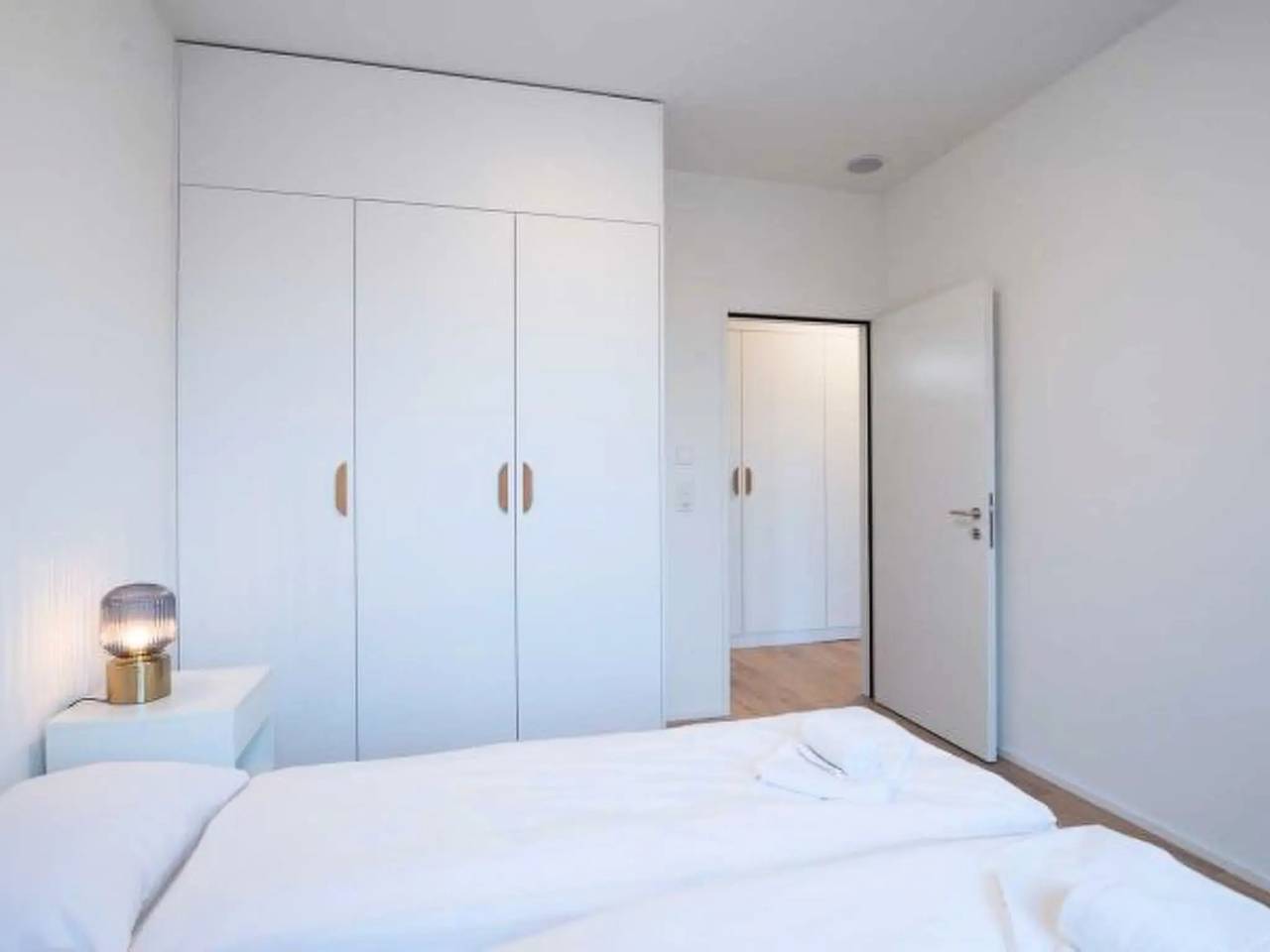 Apartamento entero, 1 Pièce 4 Personnes in Zürich 48 Altstetten, Zúrich