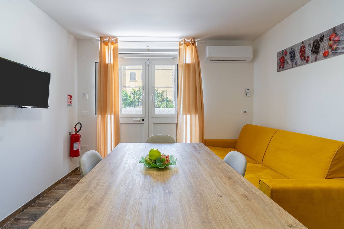 Apartamento entero, Apartamento 'Beb Della Stazione - Arrivo' con Wi-Fi y aire acondicionado in Pachino, Provincia de Siracusa