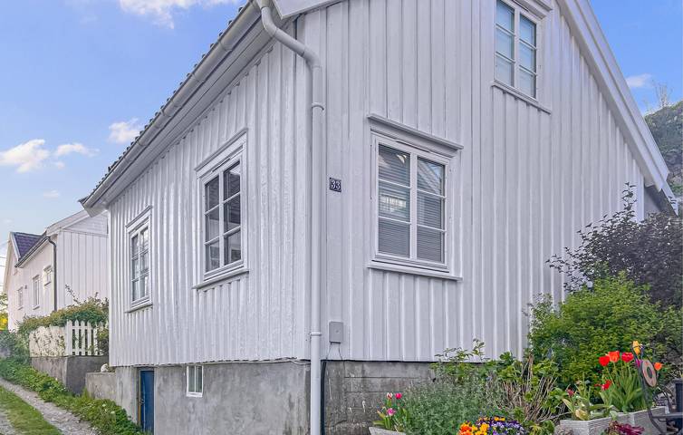 Ferienhaus für 6 Personen mit Terrasse in Grimstad