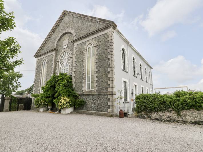 Schloss für 12 Personen, mit Garten - 1