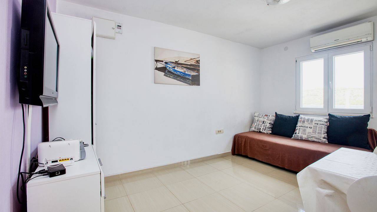Cały apartament wypoczynkowy, Ferienwohnung für 8 Personen (76 m²) in Šparadići in Grebastica, Żupania szybenicko-knińska