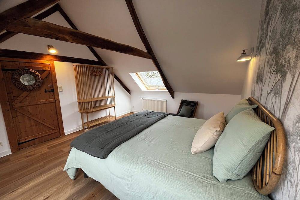 Family cottage in the countryside with private Nordic bath in Scaër, Quimper region