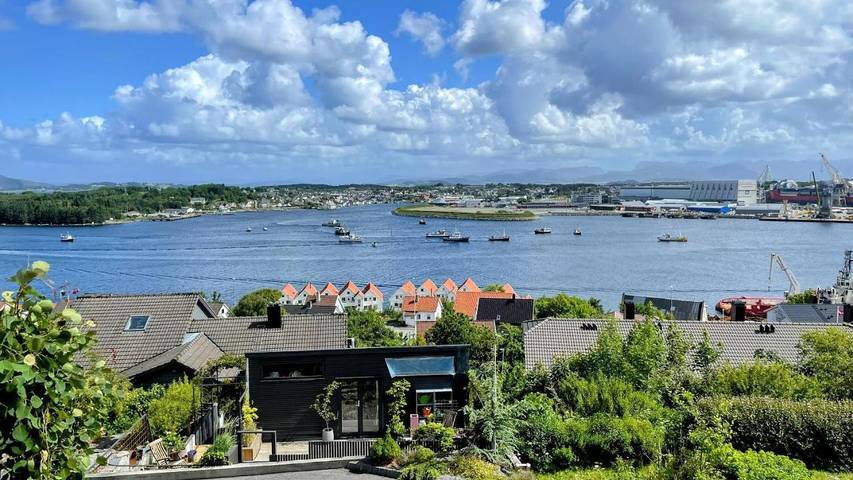 Ferienwohnung für 6 Personen, mit Ausblick und Garten in Stavanger