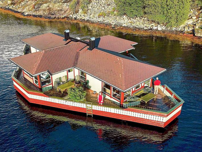 Ferienhaus für 8 Personen, mit Terrasse in Bremanger