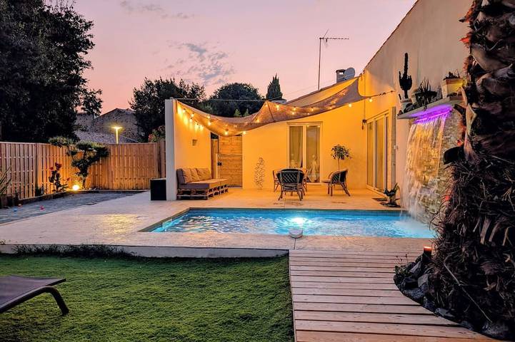 Location de vacances pour 6 personnes, avec jardin à Tourbes