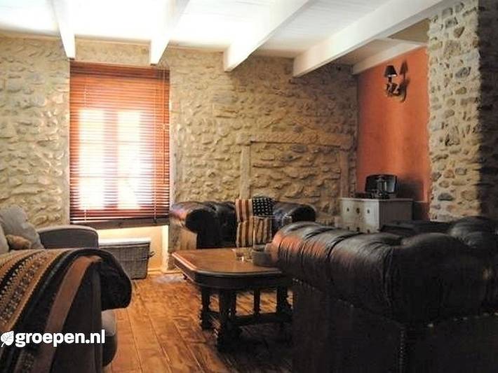 Location de vacances pour 17 personnes, avec terrasse ainsi que balcon/terrasse et piscine à Visan - 2