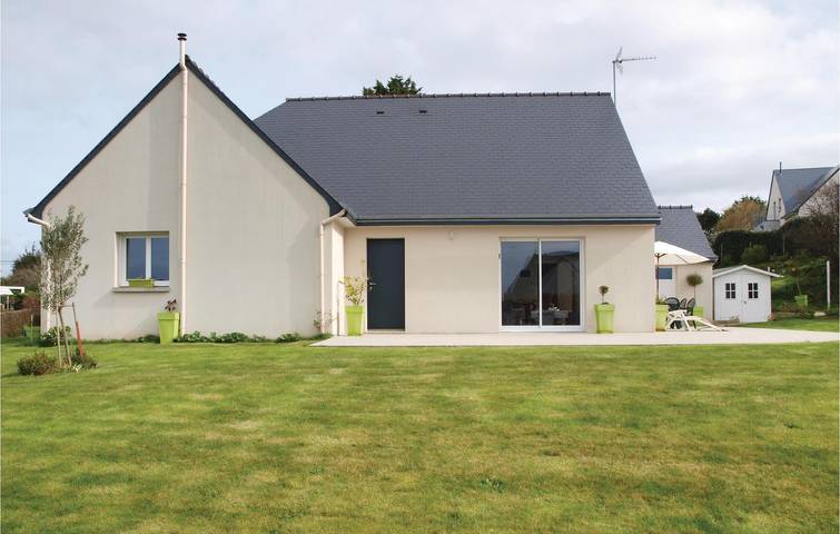 Location de vacances pour 6 personnes, avec jardin et terrasse à Trélévern - 2