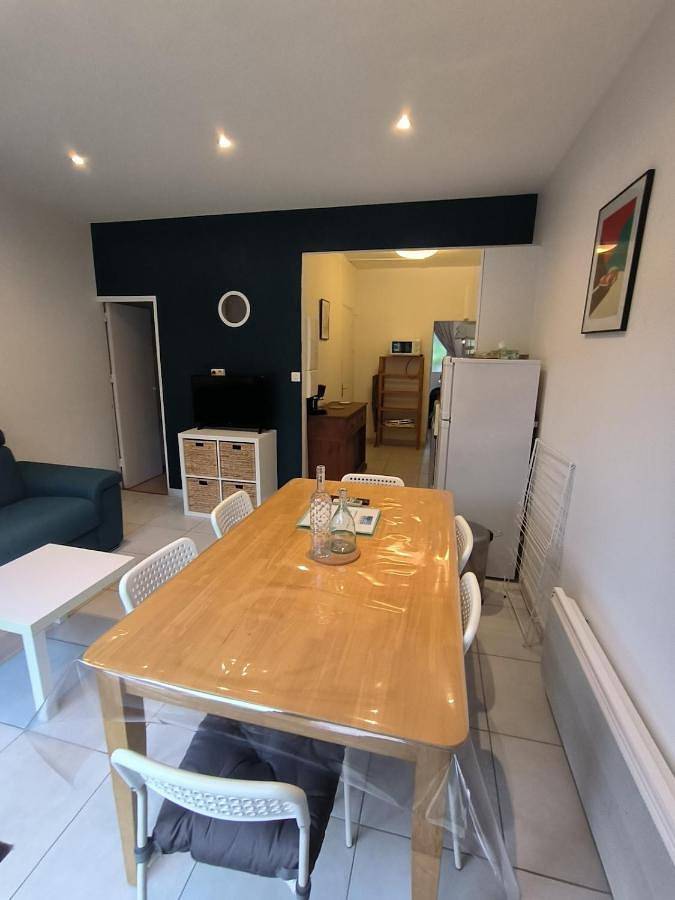 Gîte pour 6 personnes, avec piscine et jardin dans Plage Saint-Clair - 4