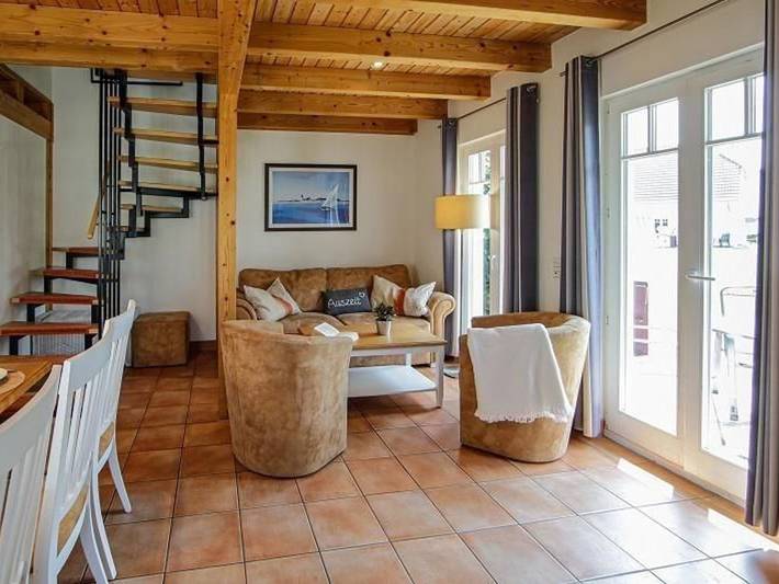 Ferienhaus für 6 Personen, mit Terrasse und Garten in Nienhagen - 4