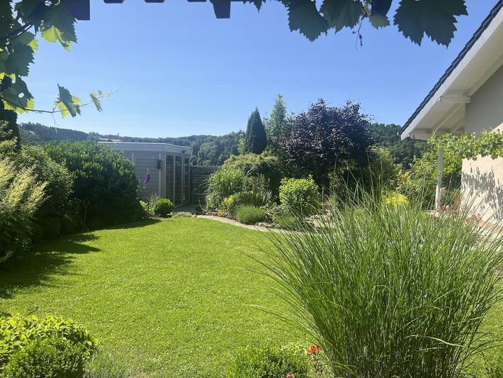 Ferienhaus für 4 Personen, mit Garten und Sauna in der Eifel