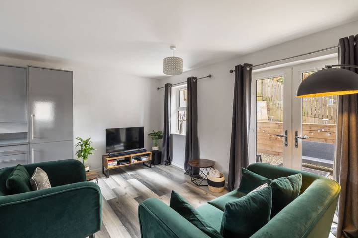 Apartment for 4 people, with garden, with pets in Whitby