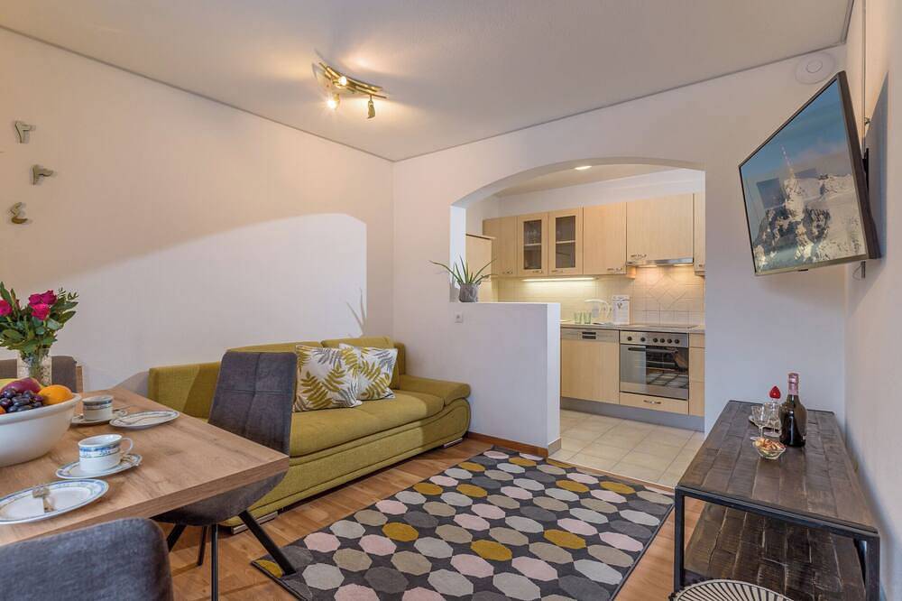 Entire apartment, Appartment with 1 bedroom in a quiet location in Westendorf, Brixen valley