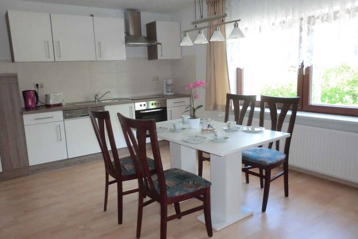 Ferienwohnung für 4 Personen, mit Garten in Ribnitz-Damgarten - 3