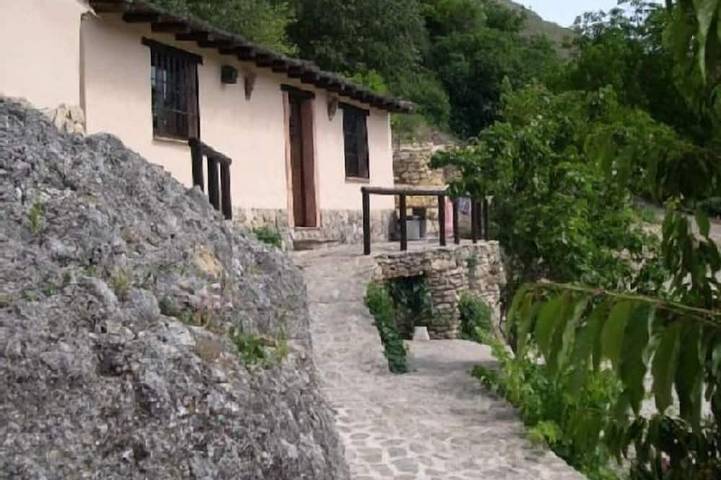Gîte pour 2 personnes, avec jardin et piscine à Ronda - 4