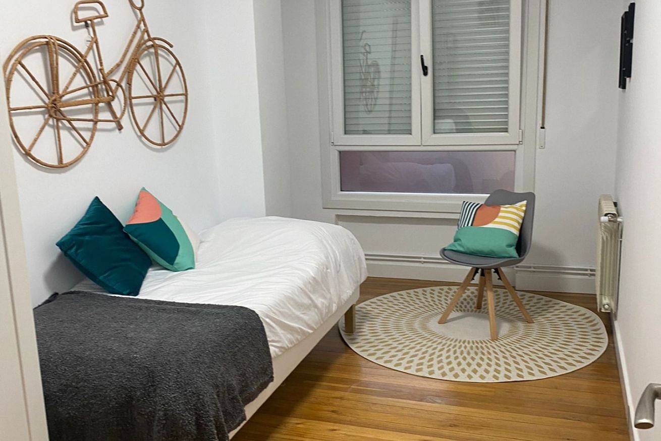 Appartamento intero, Iturribide 110 in Ibaiondo, Bilbao