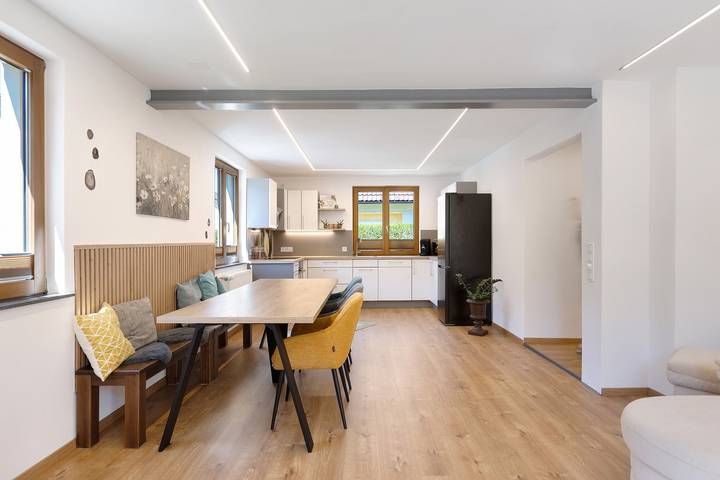 Hel lejlighed, Apartment “Am Brändbach” with Private Terrace, Garden, and Wi-Fi in Bräunlingen, Central Black Forest