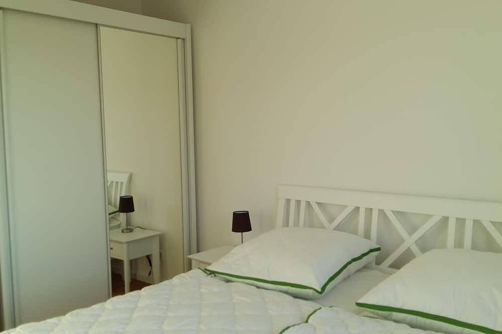 Luxeriöses Ferienhaus für 8 Personen: 4 Schlafz, 3.Badz., Whirlpool, Strandkorb in Vaschvitz, Trent