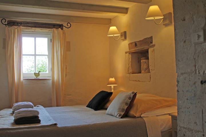 Gîte pour 4 personnes, avec Piscine à Pillac - 2