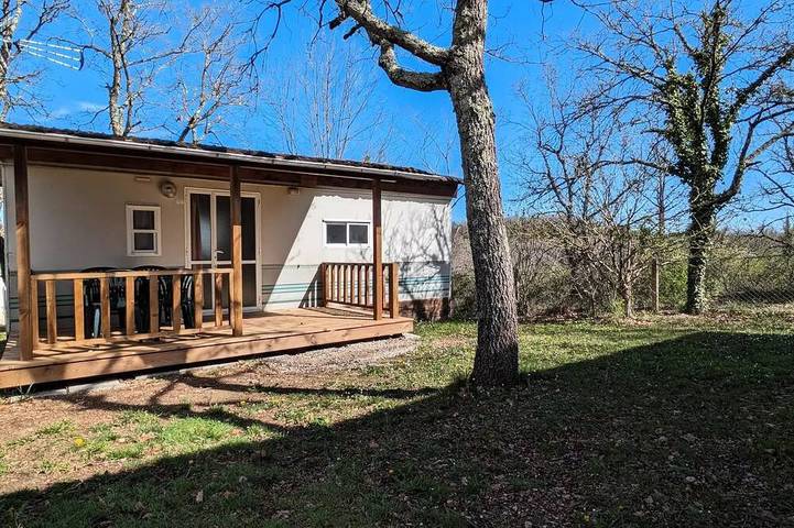 Mobil home pour 4 personnes à Belloc (homonymie)