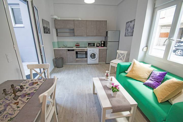 Ferienwohnung für 4 Personen, mit Balkon in Chania - 2