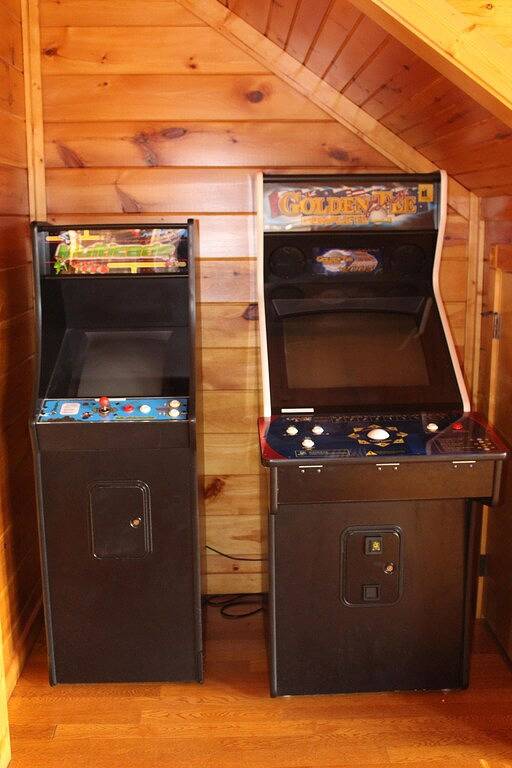 Sommerspaß!! Schöne Aussicht-Whirlpool-Perfekte Familie oder Paare Getaway in Gatlinburg, Sevier County