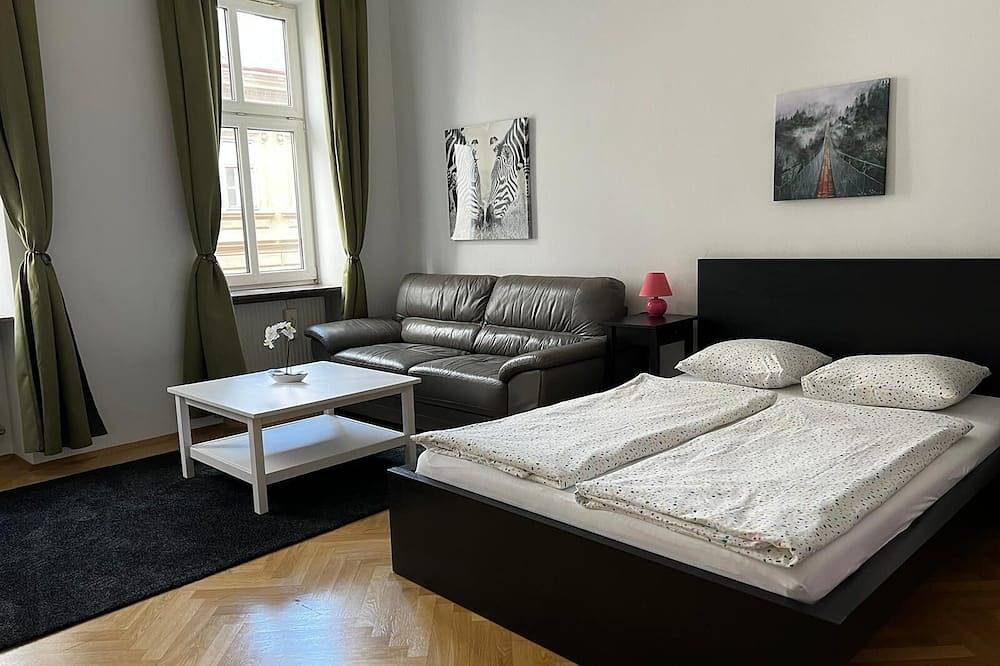 Ganze Wohnung, Small apartment in Vienna-Hernals in Hernals, Wien