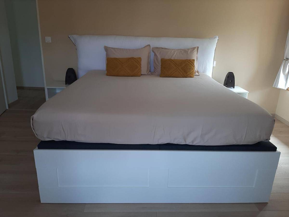 Appartement entier, Logement Confortable dans résidence privée à Amplepuis in Amplepuis, Région de Villefranche-sur-Saône