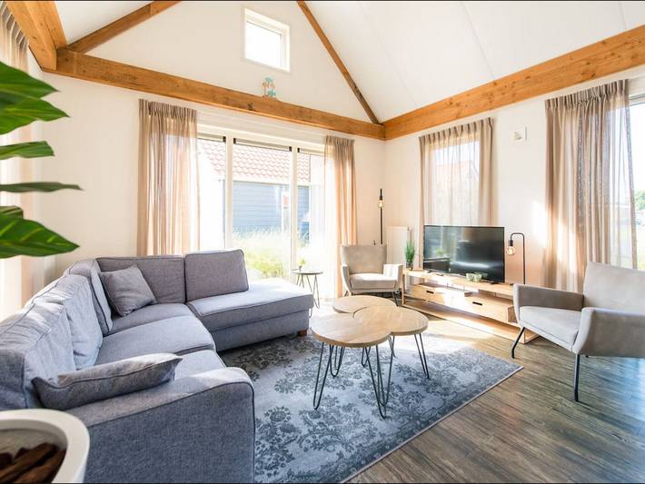 Bungalow voor 8 personen, with Terras and Tuin as well as Zwembad in Nederlandse waddeneilanden