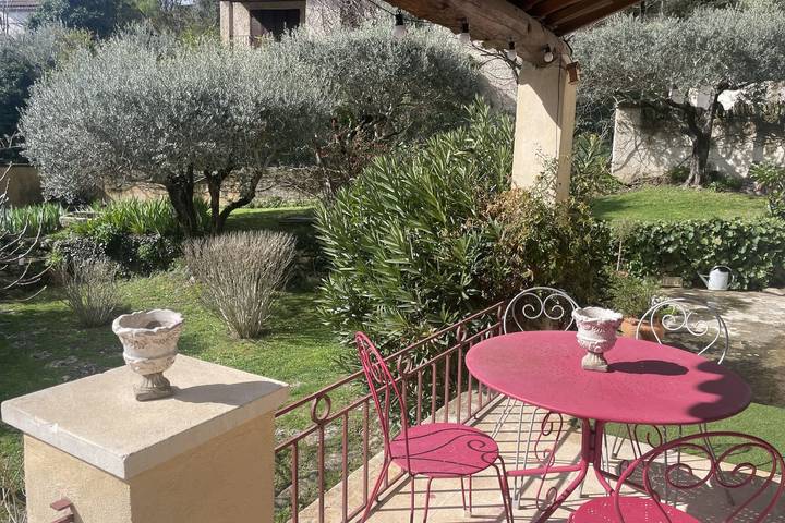 Location de vacances pour 5 personnes, avec jardin et terrasse à Fontaine-de-Vaucluse - 4