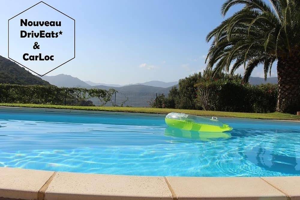 Dans l'arrière pays :Domaine A Presa Appartement Rdc Villa in Sainte-Lucie-de-Tallano, Parc naturel régional de Corse
